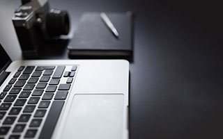 计量货币的数字为什么三位三位顿开？